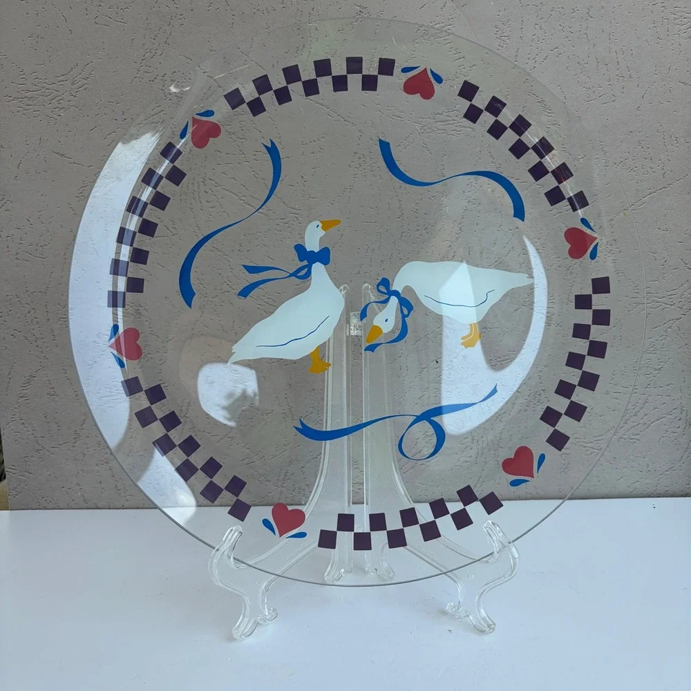 Unbranded vintage clear